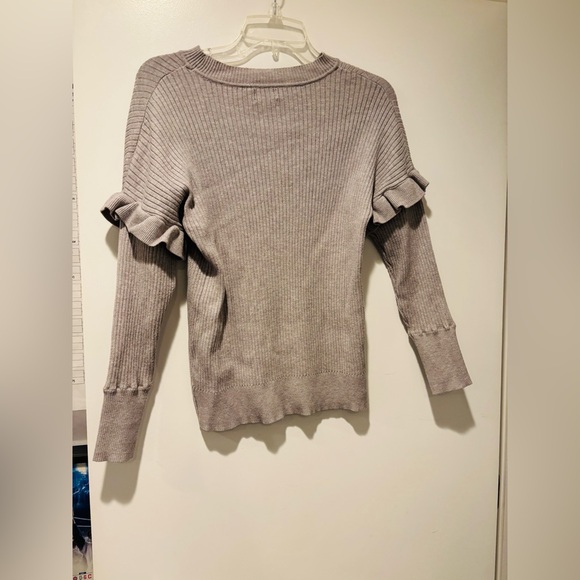 CUPCAKE, Ruffled Sleeve Ribbed Sweater, Size Large - Picture 2 of 4